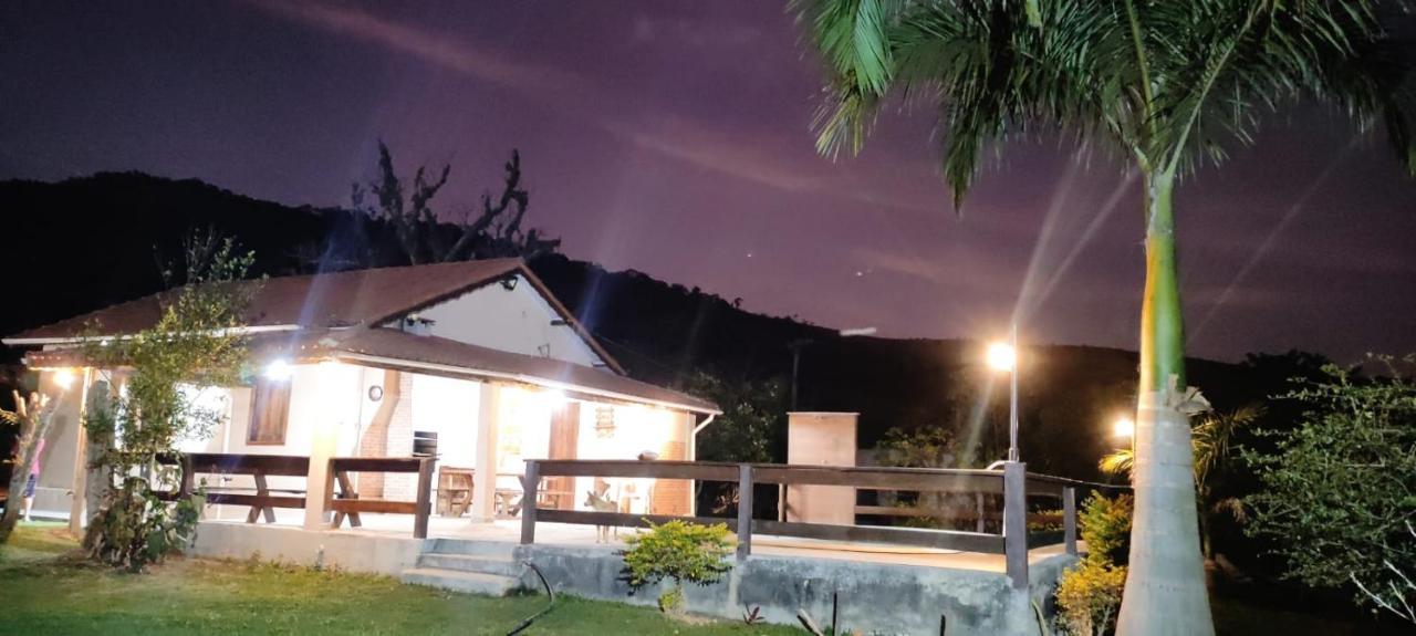 Sitio Vista Da Serra Lavrinhas Kültér fotó