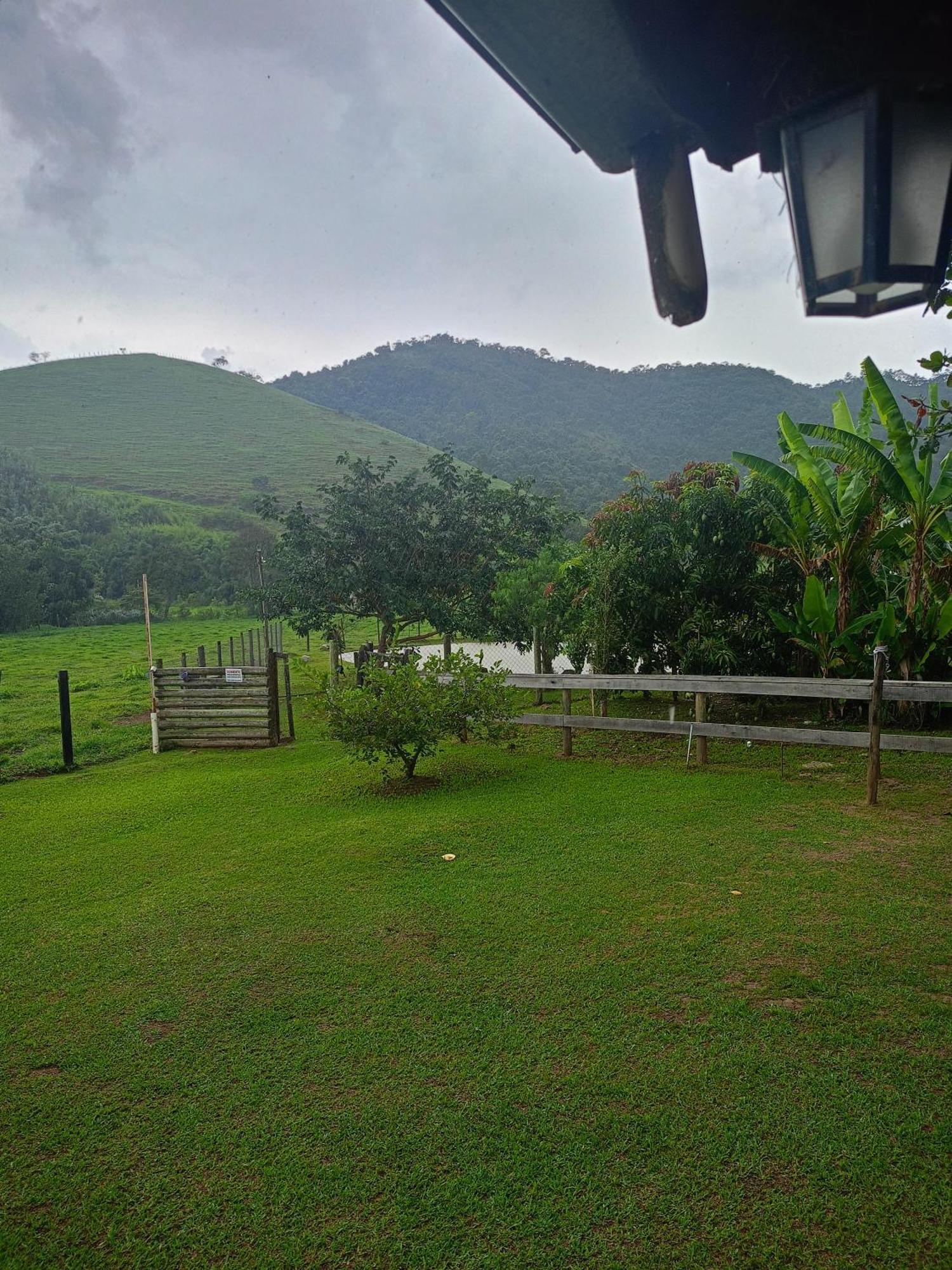 Sitio Vista Da Serra Lavrinhas Kültér fotó